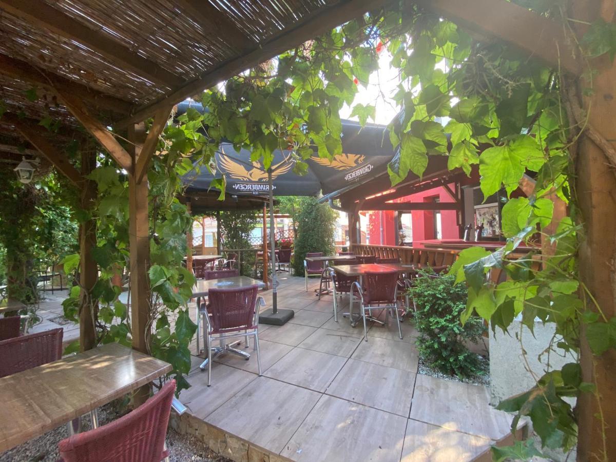 Atipyc Hotel Marssac-sur-Tarn Экстерьер фото